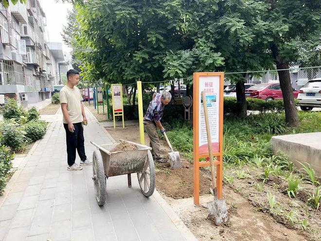这社区便民晾衣杆让居民省心省力→凯发k8赞助马竞晾晒有去处顺义(图2)